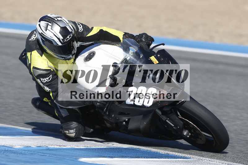 /Archiv-2024/02 29.01.-02.02.2024 Moto Center Thun Jerez/Gruppe rot-red/236